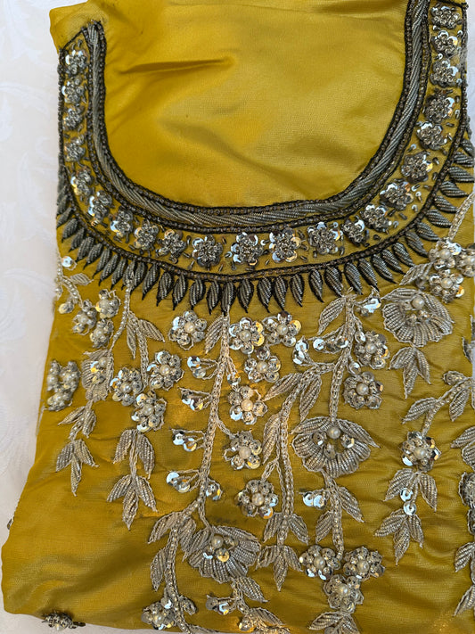 Sunehri taar