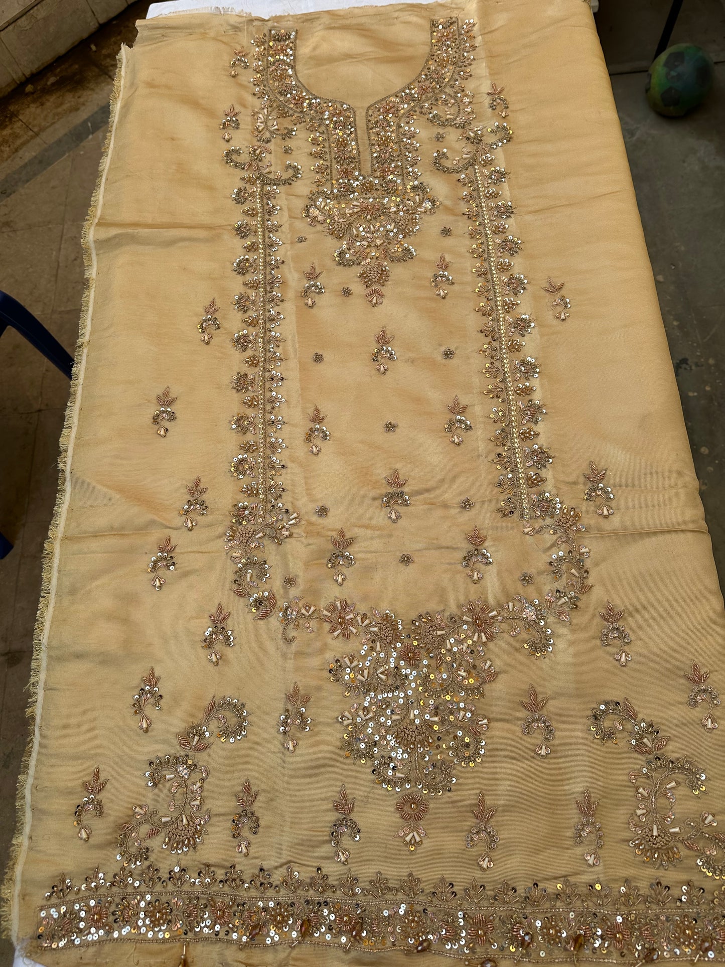 Sunehri set