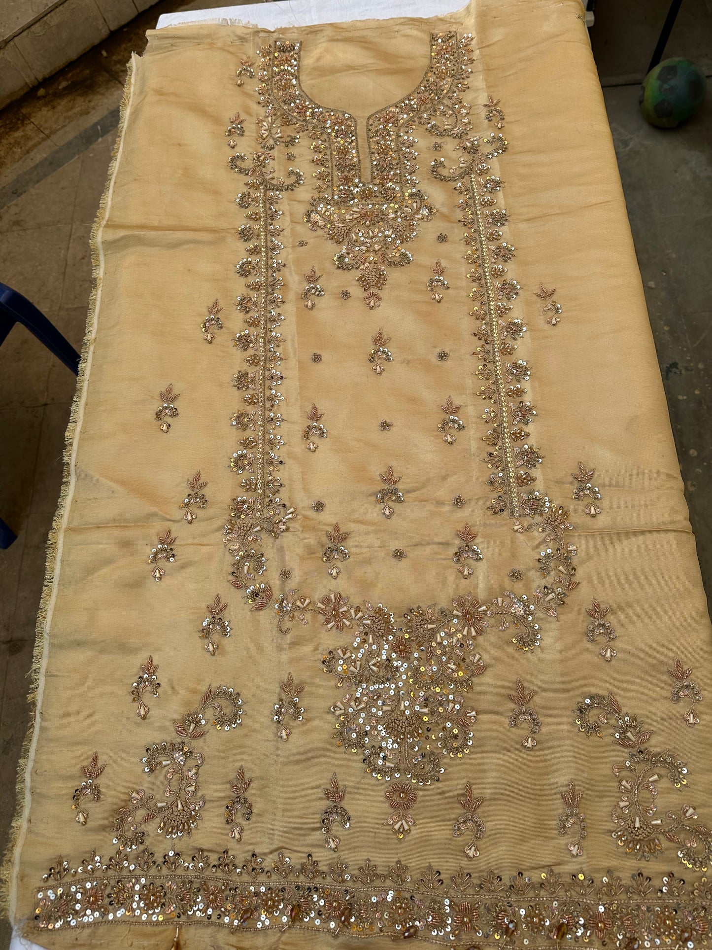 Sunehri set